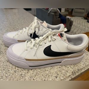 Nike Court Legacy Lifts Tennis Shoes - Woman’s sz 9.5